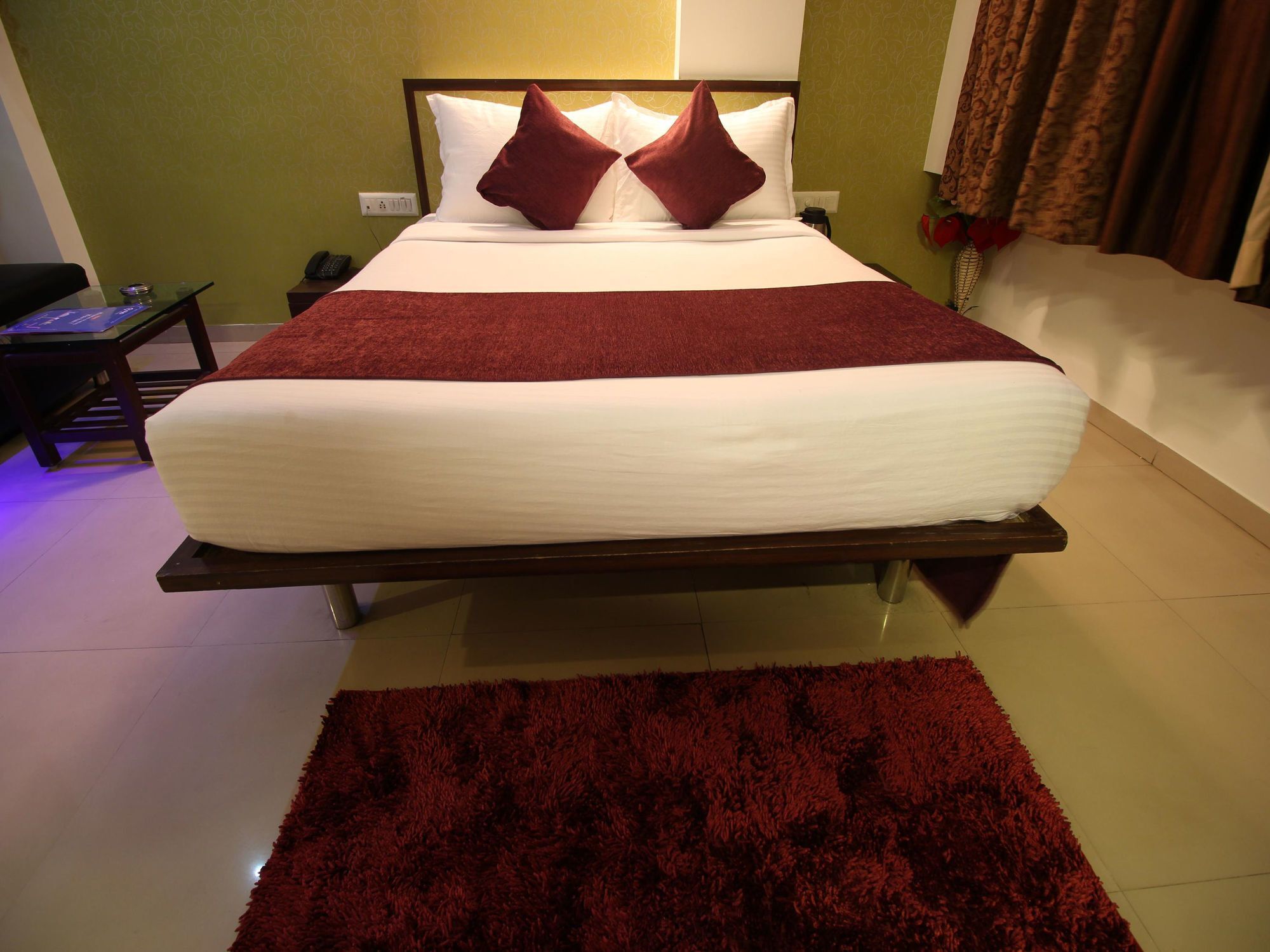 Oyo 2485 Hotel Kalash Inn Ahmedabad Exterior photo